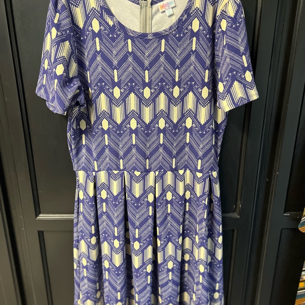 Purple and cream 2XL Amelia. New, no tags.
